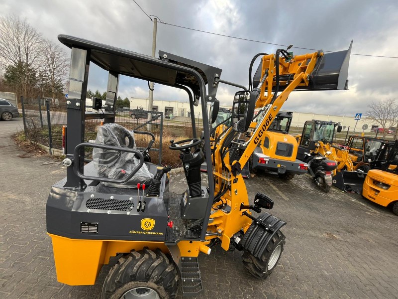 ładowarka 600kg elektryczna gg06e.jpeg