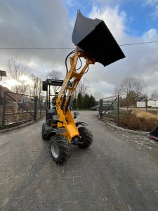 600 kg ładowarka przegubowa gg06e.jpeg