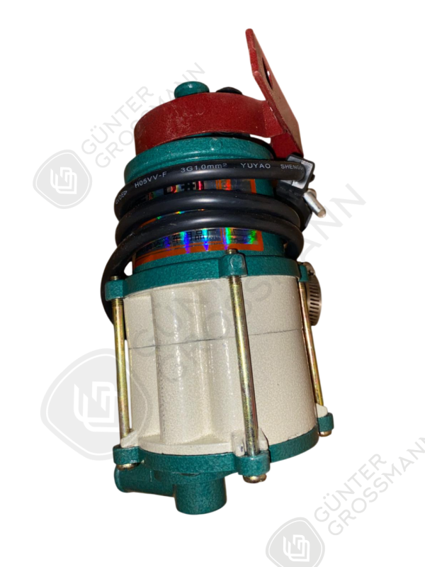 Elektryczny podgrzewacz wody GG010.png