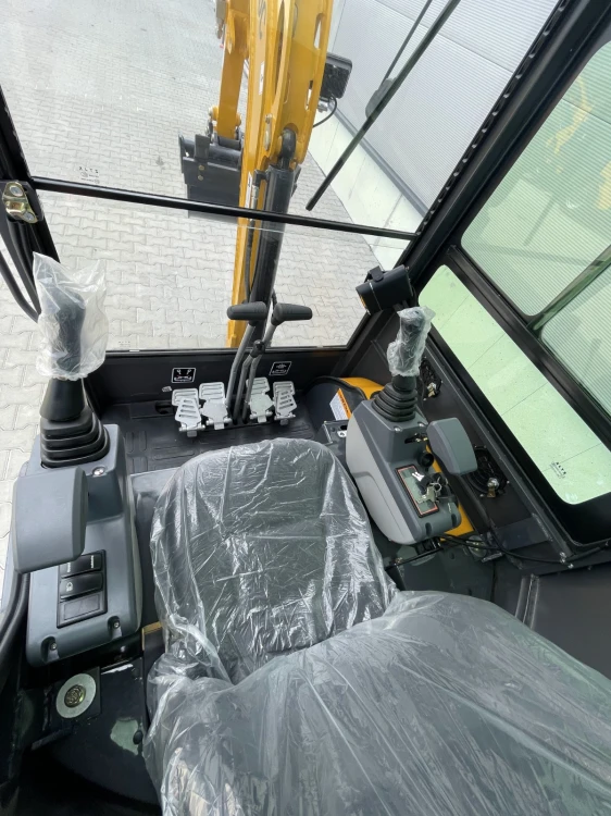 GT1700C (14).jpeg