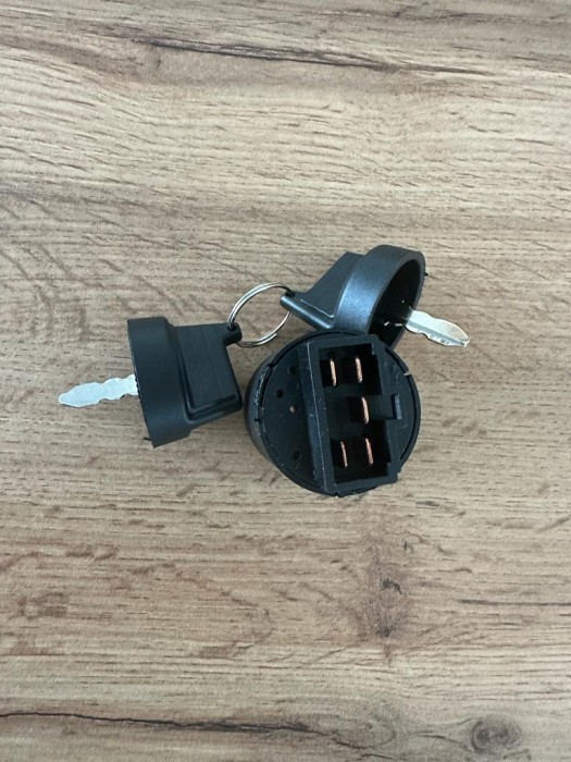 Stacyjka do minikoparki GG800.jpg